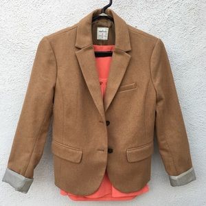 Classic Gap -Petite Beige Camel Wool Blazer- Size2